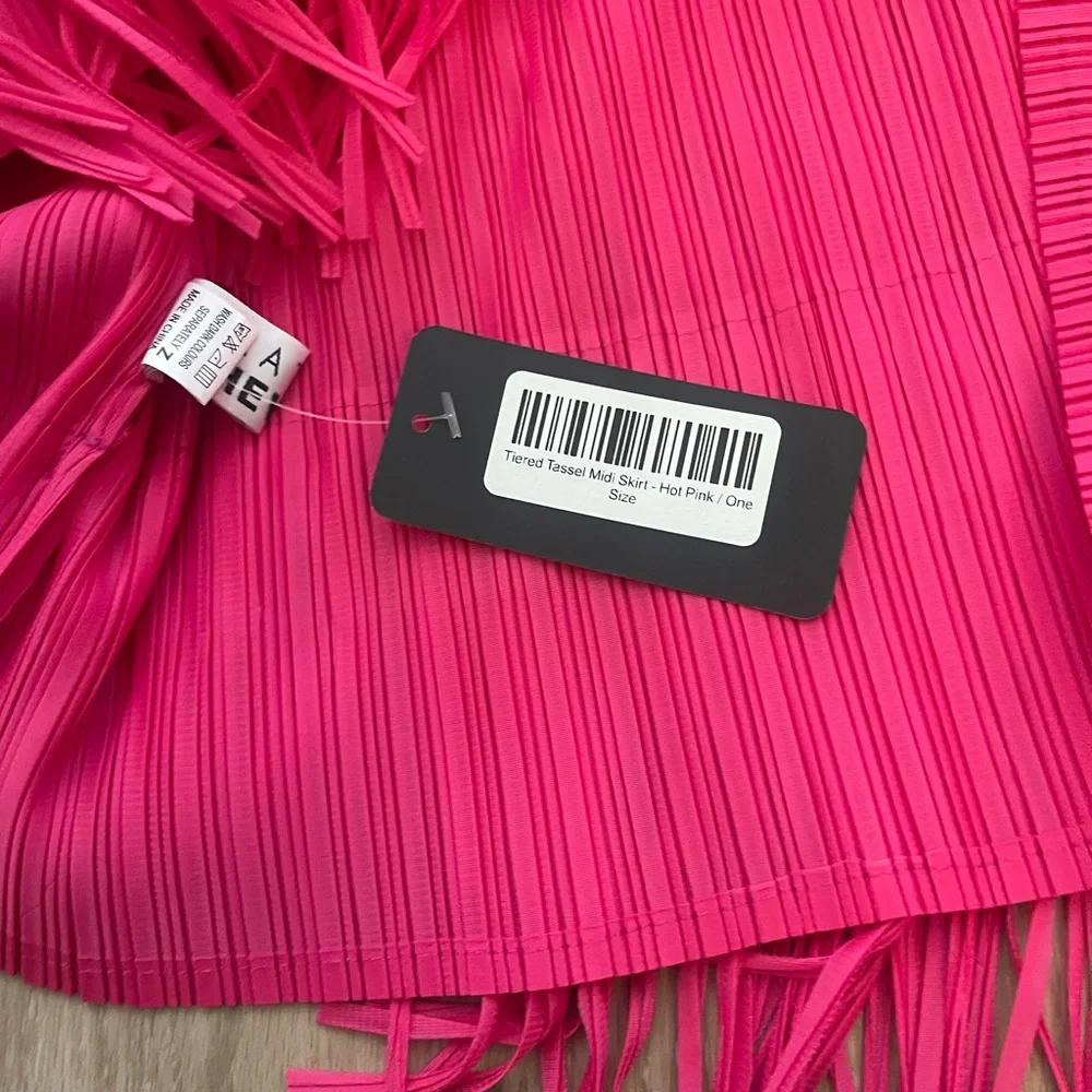 Chic Hot Pink Tiered Fringe Maxi Skirt - Picture 4 of 4